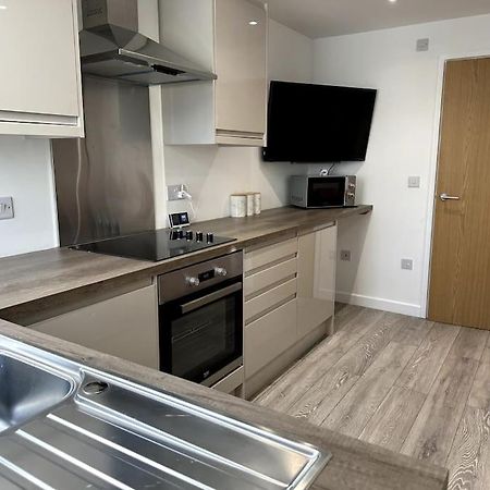 Cosy 1 Bedroom Apartment In Cardiff Esterno foto