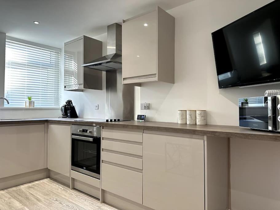 Cosy 1 Bedroom Apartment In Cardiff Esterno foto