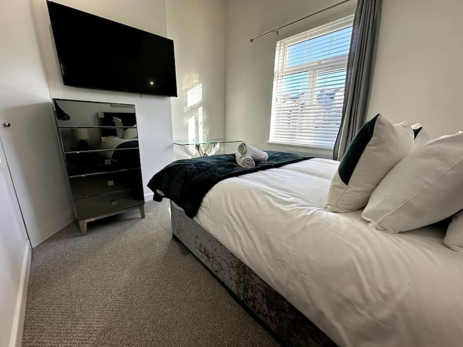 Cosy 1 Bedroom Apartment In Cardiff Esterno foto